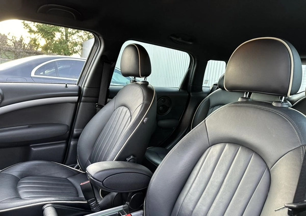 MINI Countryman cena 33700 przebieg: 148000, rok produkcji 2015 z Nysa małe 781